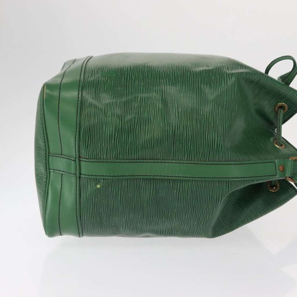 Louis Vuitton Noe Handbag Green Leather Good condition - Inside View