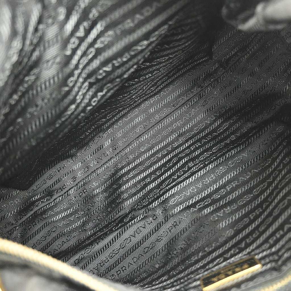 Prada Zip Convertible Shopping Tote Black Good condition - Inside View