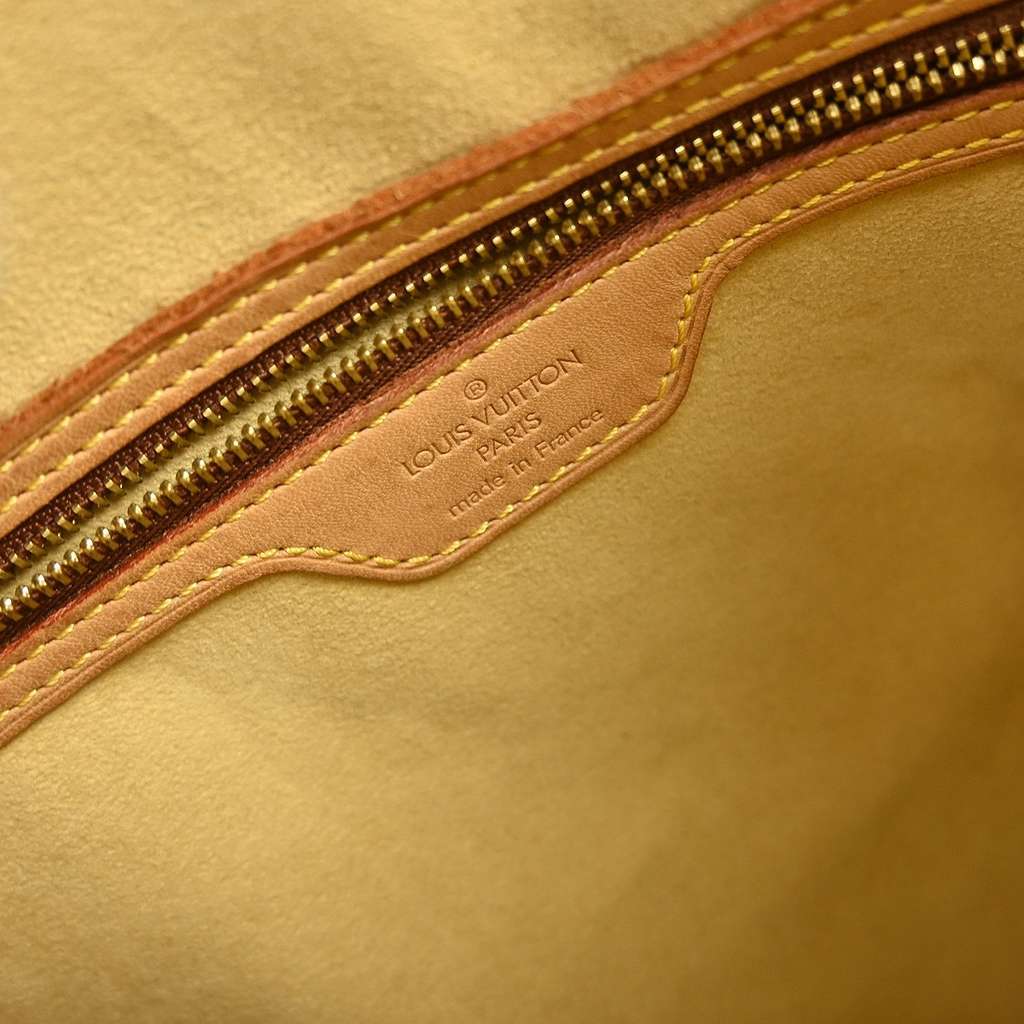 Louis Vuitton Looping Handbag Brown Canvas Good condition - Model View