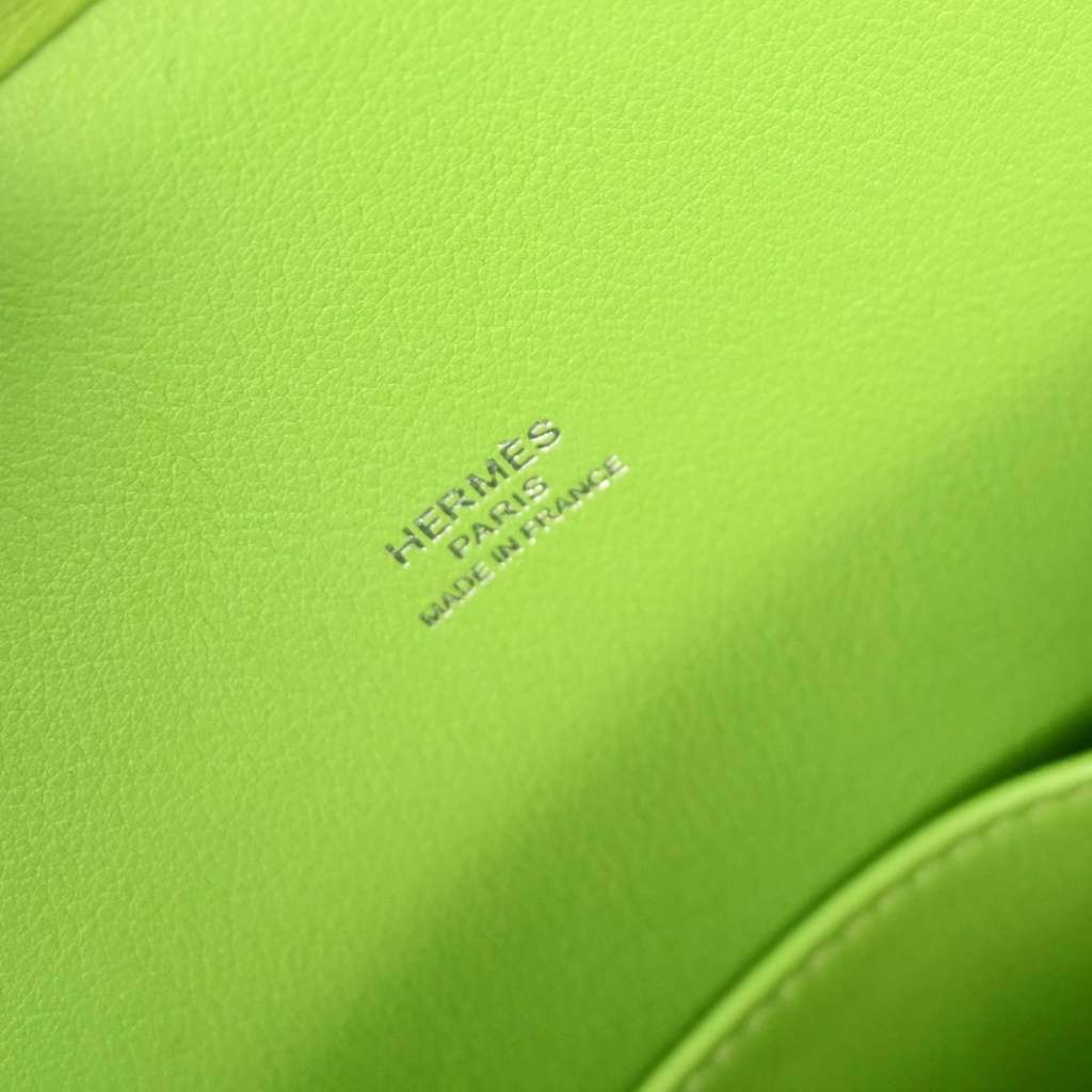Hermès Jypsiere Bag Green Leather Good condition - Model View