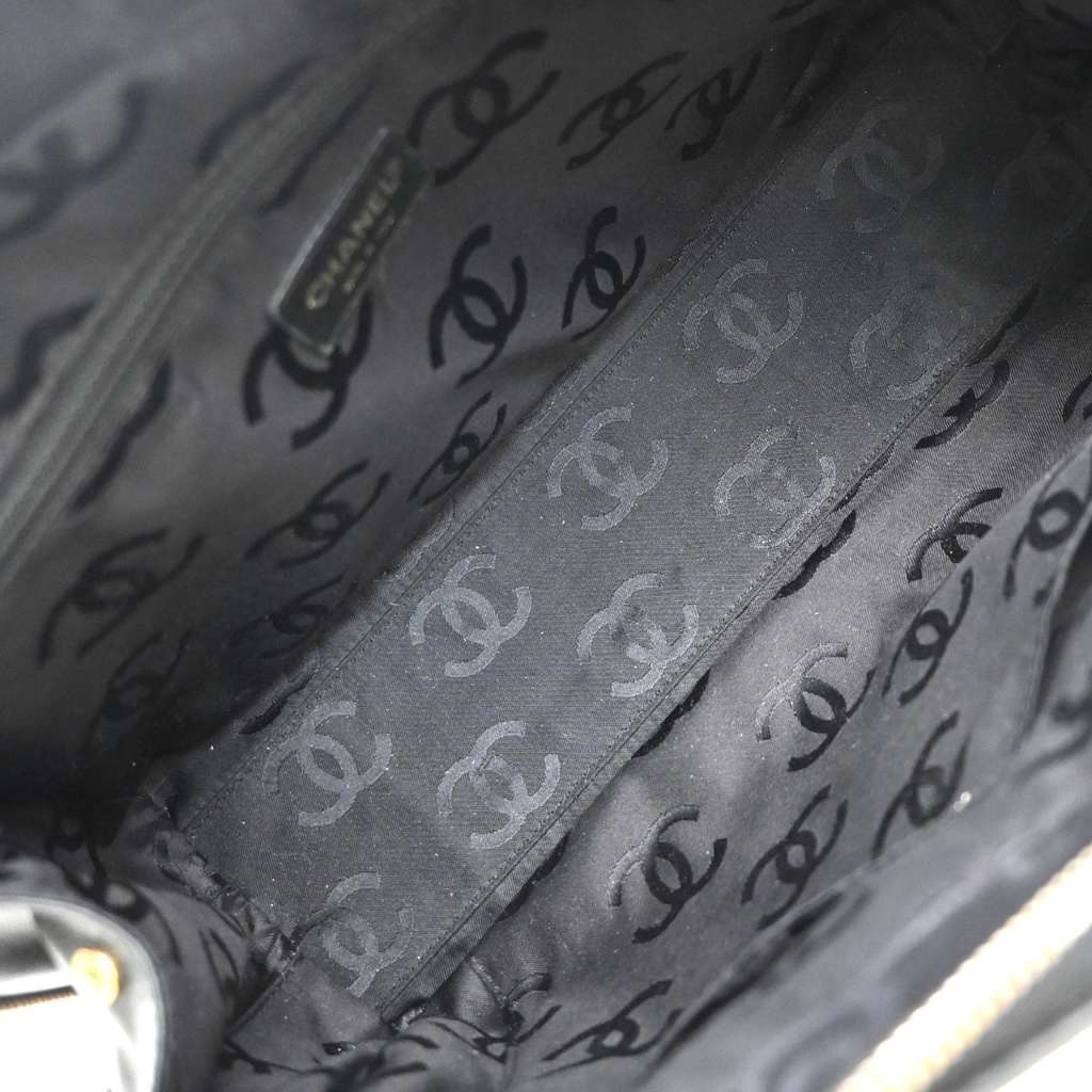 Chanel Surpique Boston Bag Black Leather Good condition - Box View
