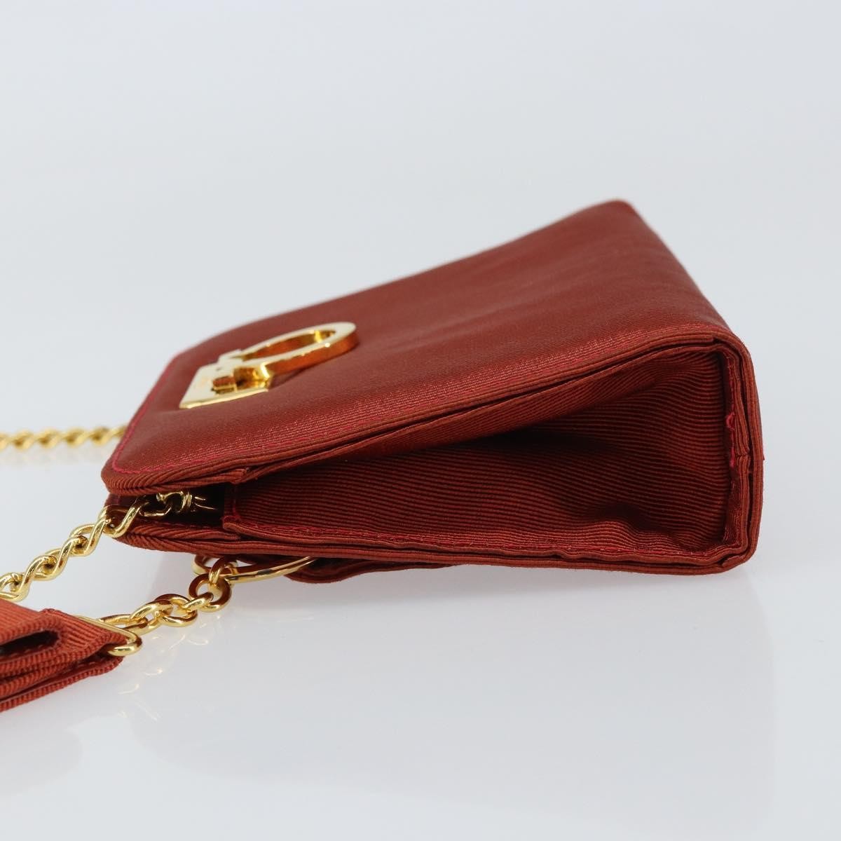 Salvatore Ferragamo Vintage Gancini Chain Shoulder Bag Red Good condition - Model View