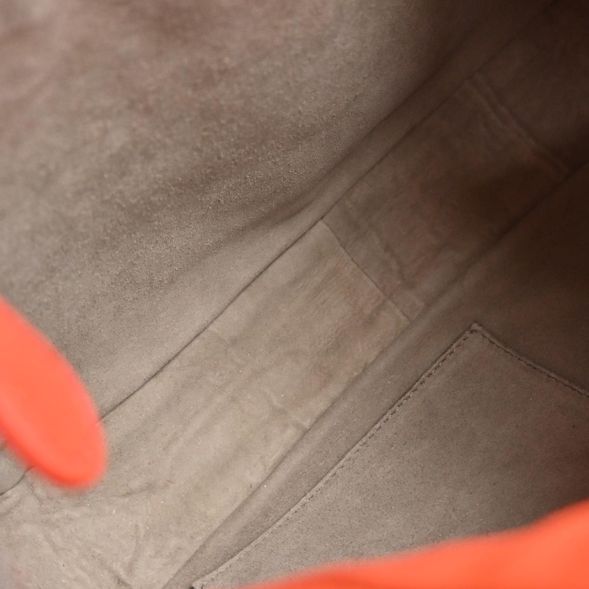 Bottega Veneta Loop Shoulder Bag Red Leather Good condition - Inside View