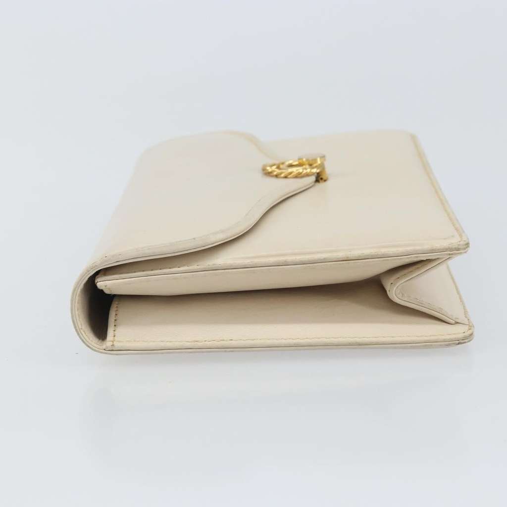Gucci Vintage clutch Bag White Leather Good condition - Model View