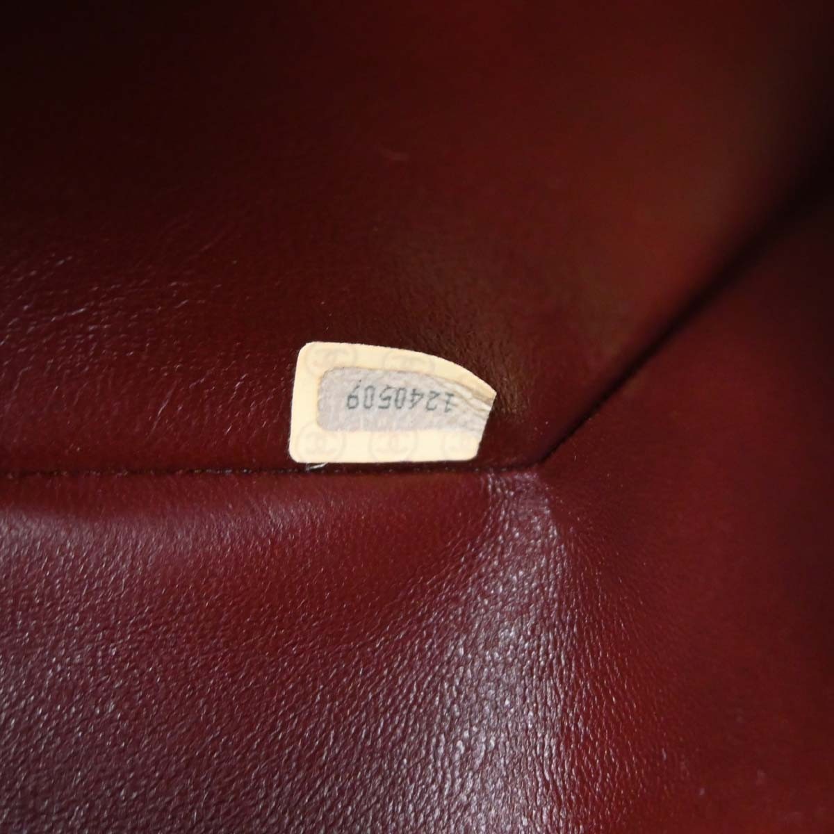 Chanel Vintage CC Chain Flap Bag Black Leather Good condition - Box View