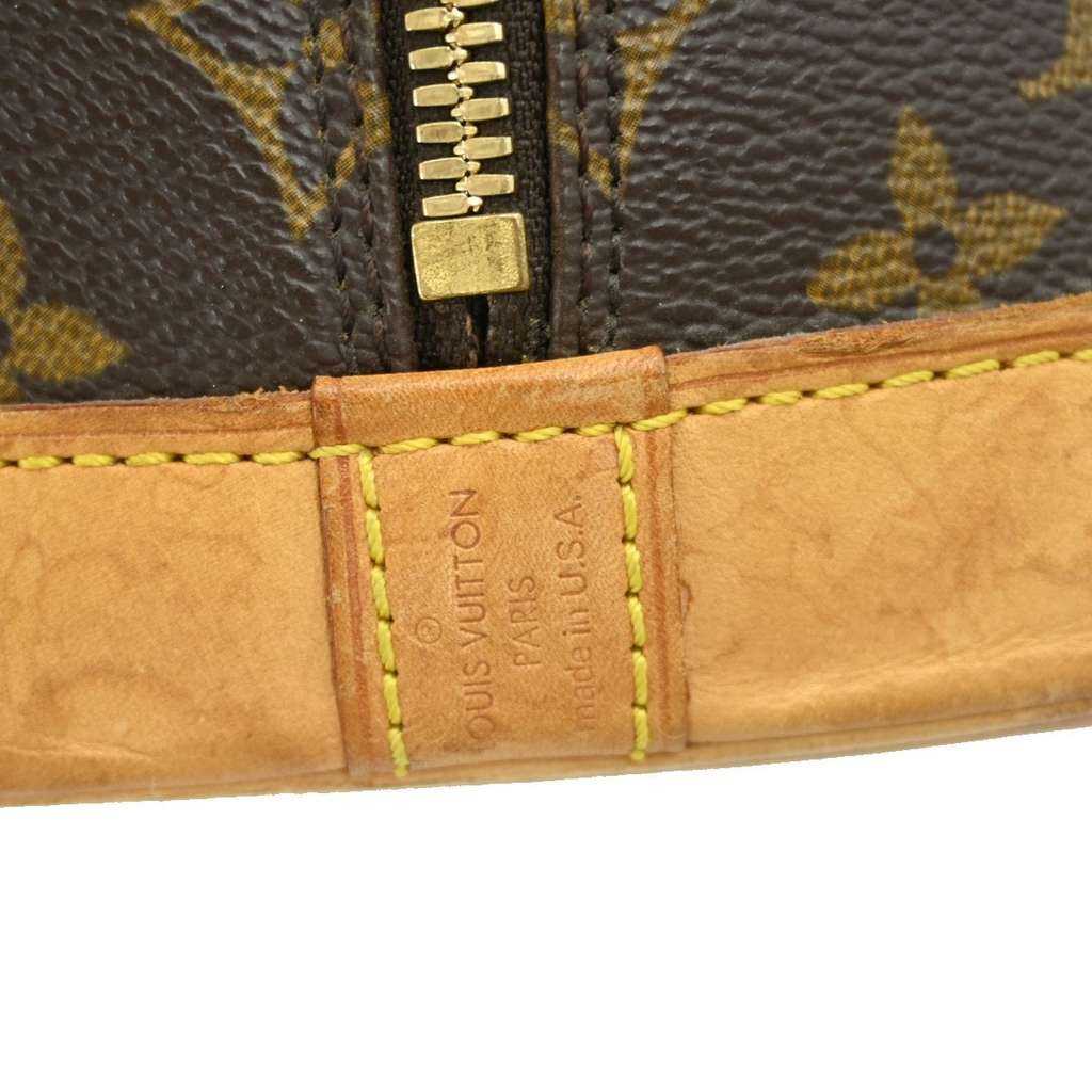 Louis Vuitton Alma Handbag Brown Canvas Fair condition - Model View