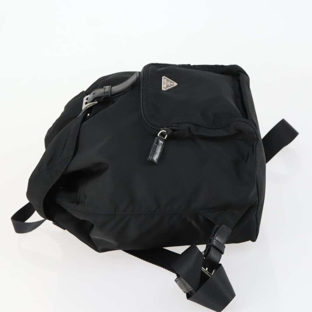 Prada Front Pocket Backpack Black Good condition - Model View