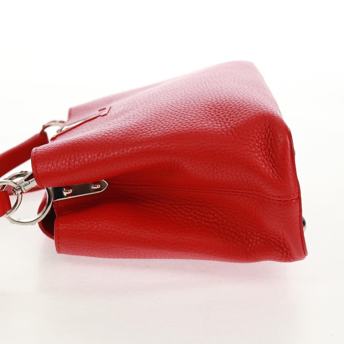 Louis Vuitton Capucines Bag Red Leather Very good condition - Inside View