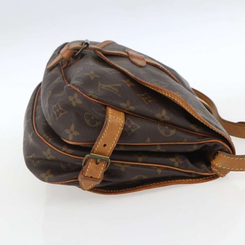 Louis Vuitton Saumur Handbag Brown Canvas Fair condition - Model View