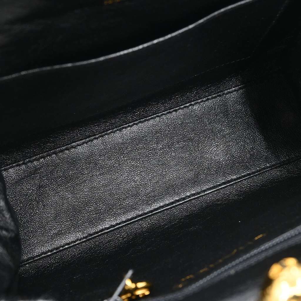 Chanel Vintage Chain Frame Bag Black Leather Good condition - Inside View