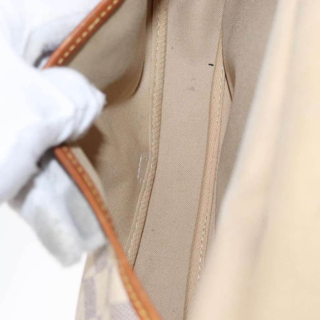 Louis Vuitton Saumur Handbag Beige Canvas Good condition - Box View