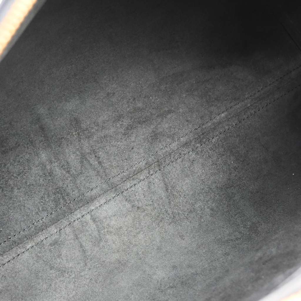 Louis Vuitton Speedy Handbag Black Leather Good condition - Inside View