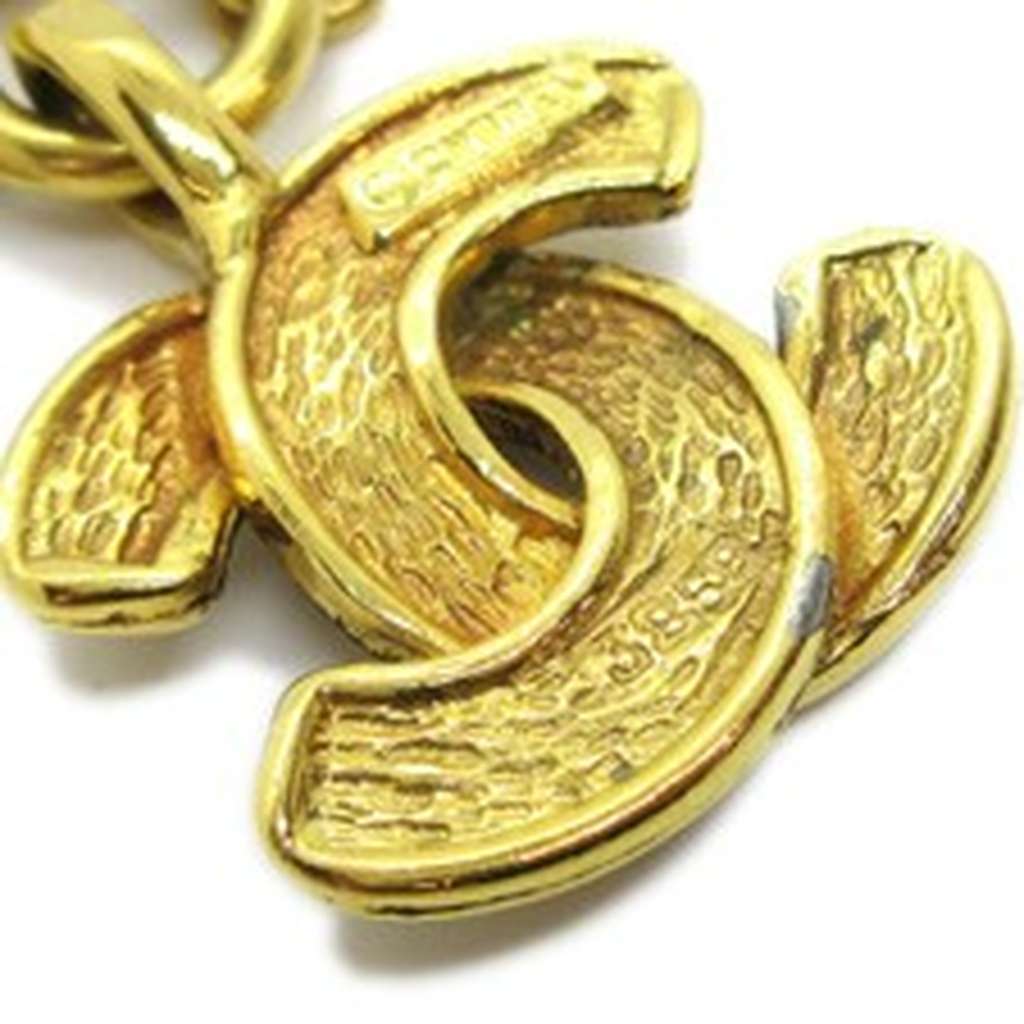 Chanel Vintage Quilted CC Pendant Necklace Gold Good condition - Box View