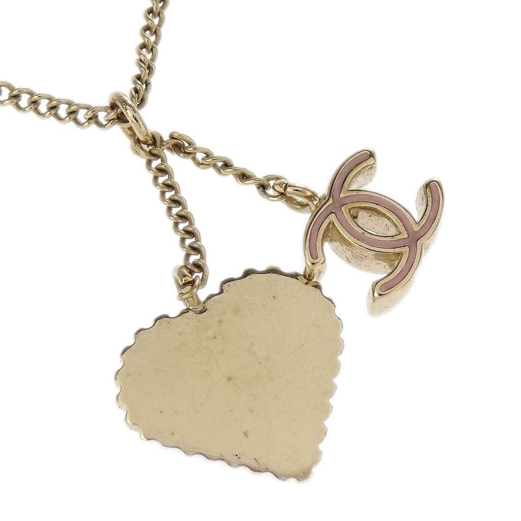 Chanel CC and Heart Pendant Necklace Gold Good condition - Inside View