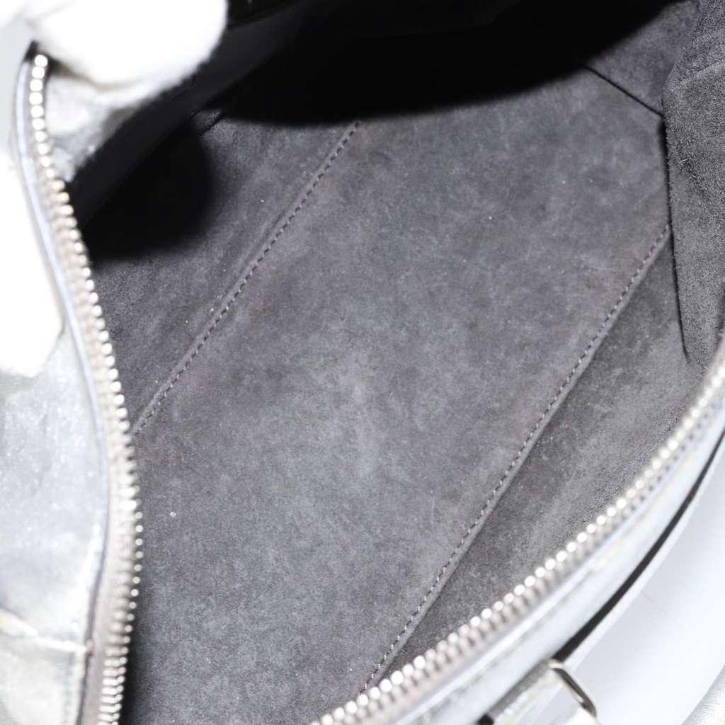 Saint Laurent Classic Duffle Bag Silver Leather Good condition - Box View