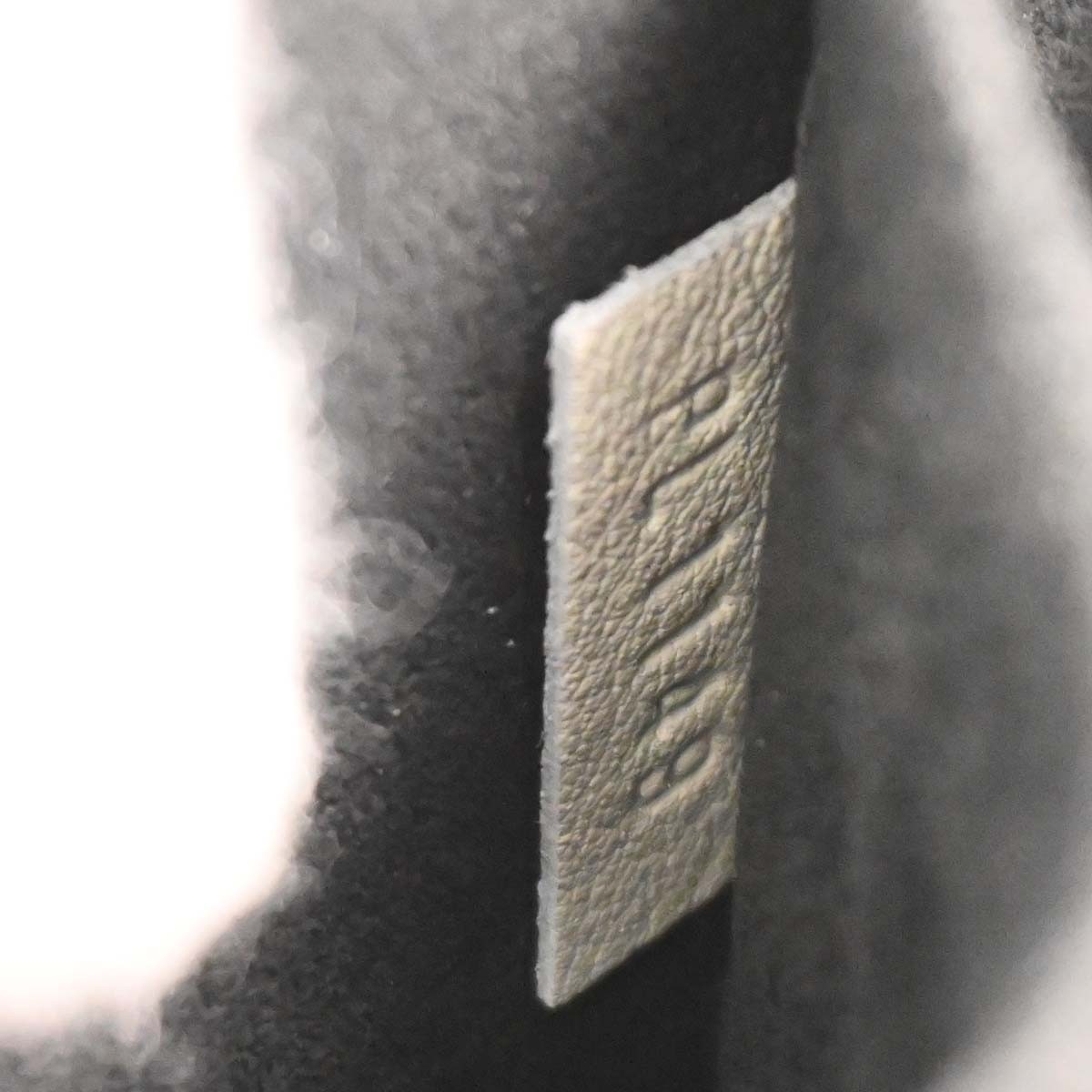 Louis Vuitton Trapeze Handbag Other Leather Good condition - Box View