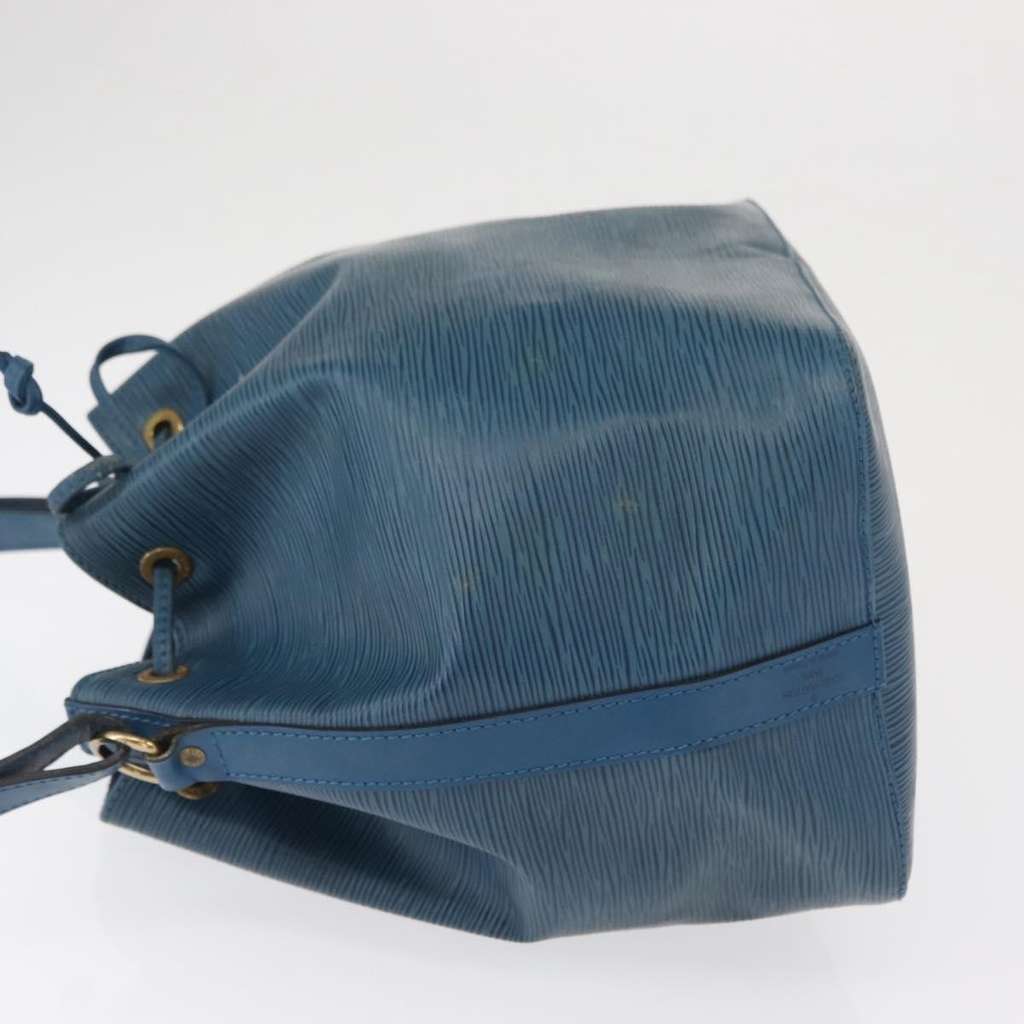 Louis Vuitton Petit Noe Handbag Blue Leather Good condition - Model View