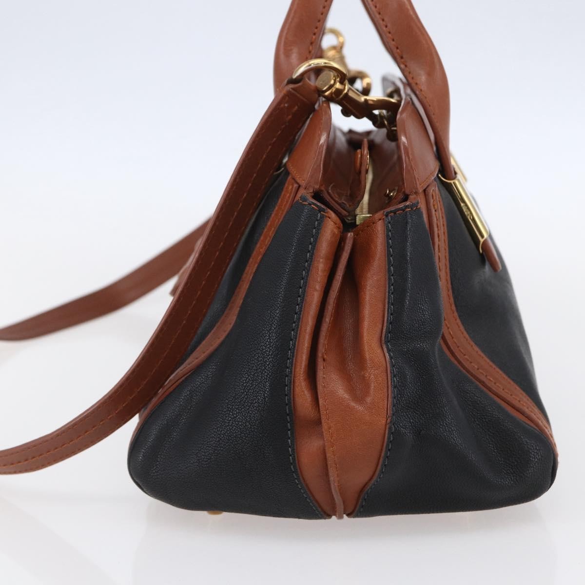 Chloe Alice Satchel Brown Leather Good condition - Model View