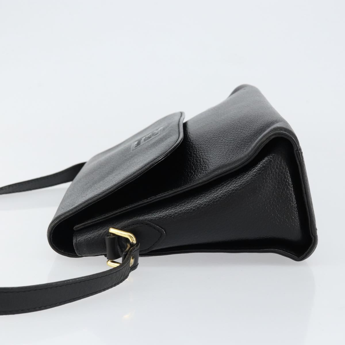 Burberry Vintage Shoulder Bag Black Leather Good condition - Model View