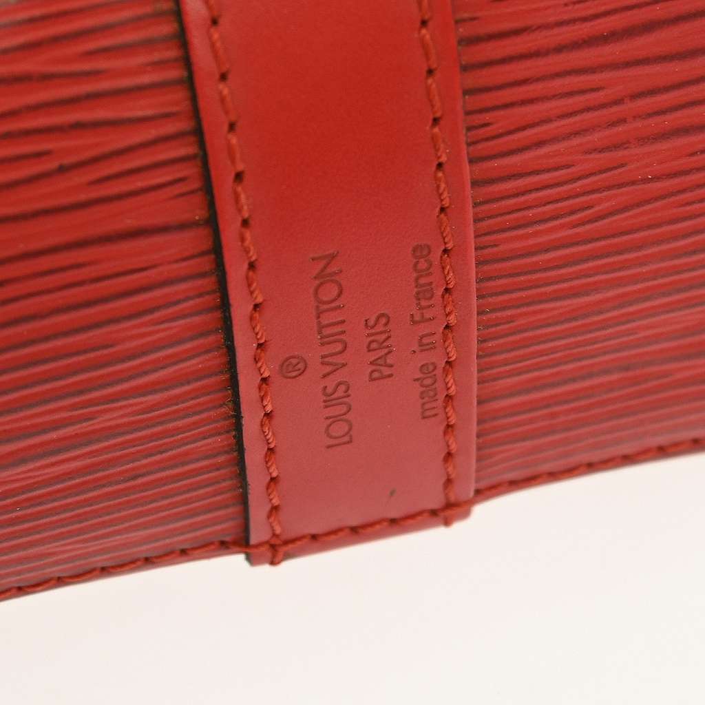 Louis Vuitton Petit Noe Handbag Red Leather Good condition - Model View