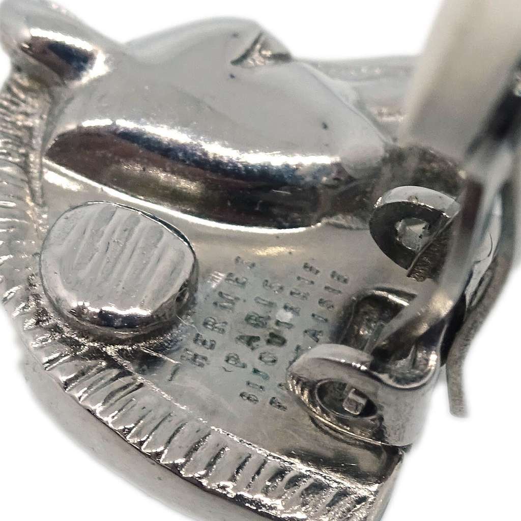 Hermès Horse Head Clip-On Earrings Silver Good condition - Model View