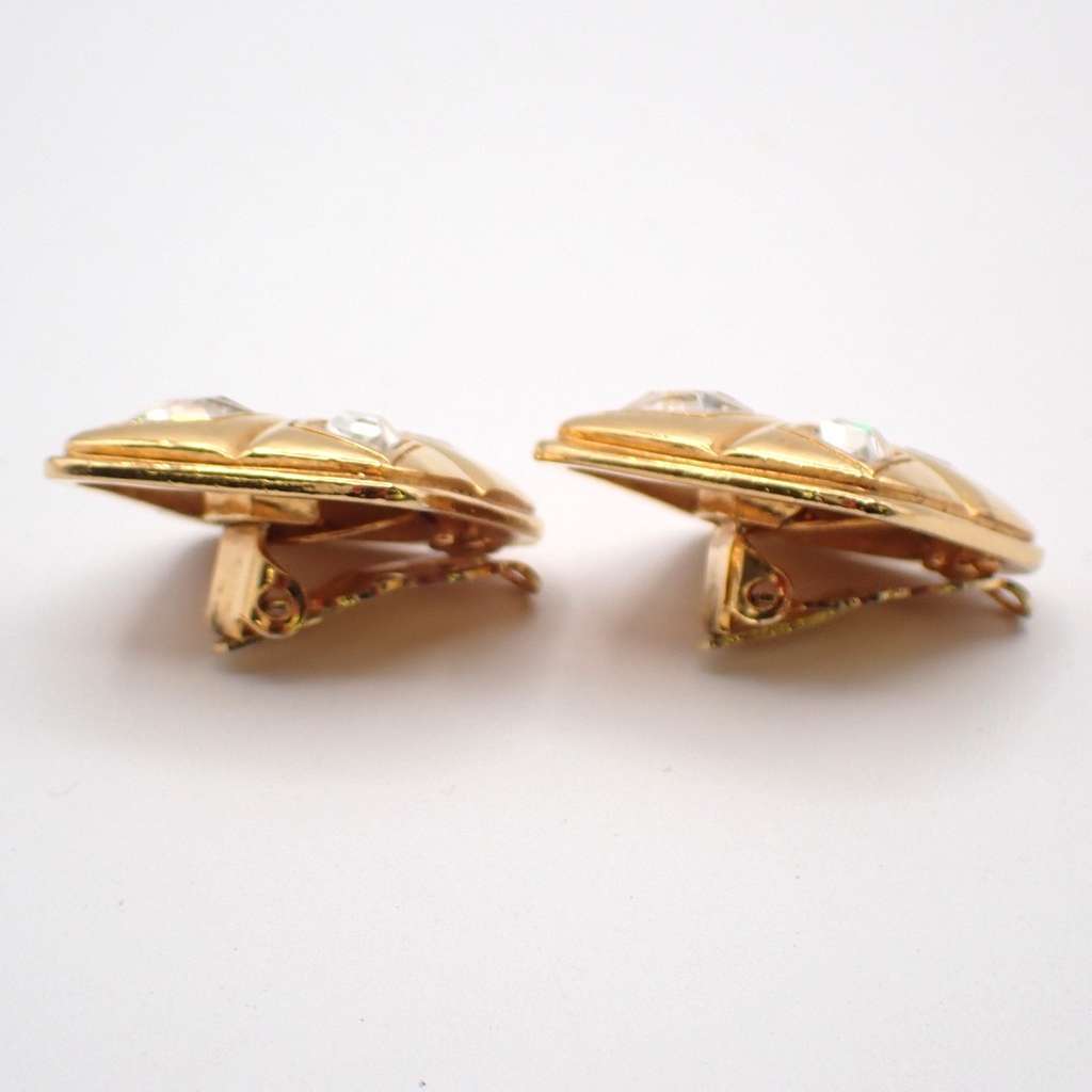 Chanel Vintage CC Diamond Shape Clips-On Earrings Gold Good condition - Inside View