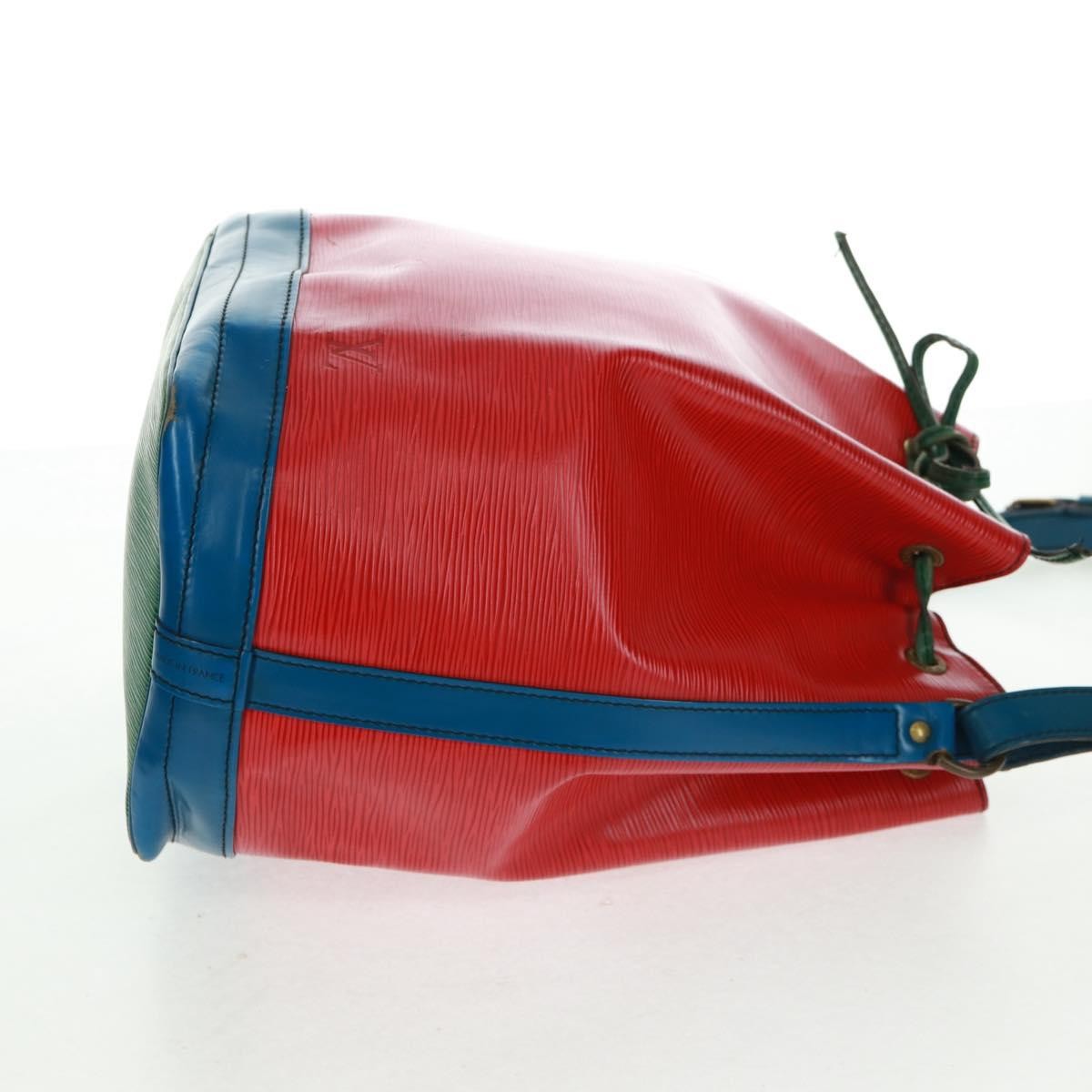 Louis Vuitton Petit Noe NM Handbag Red Leather Fair condition - Model View