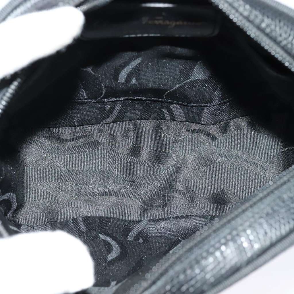 Salvatore Ferragamo Vara Bow camera Shoulder Bag Black Leather Good condition - Box View