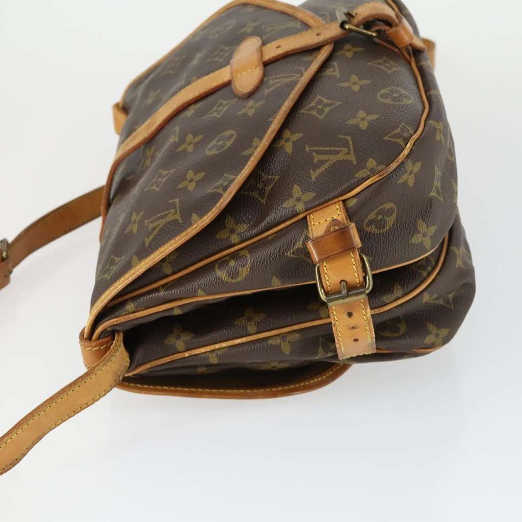 Louis Vuitton Saumur Handbag Brown Canvas Fair condition - Model View