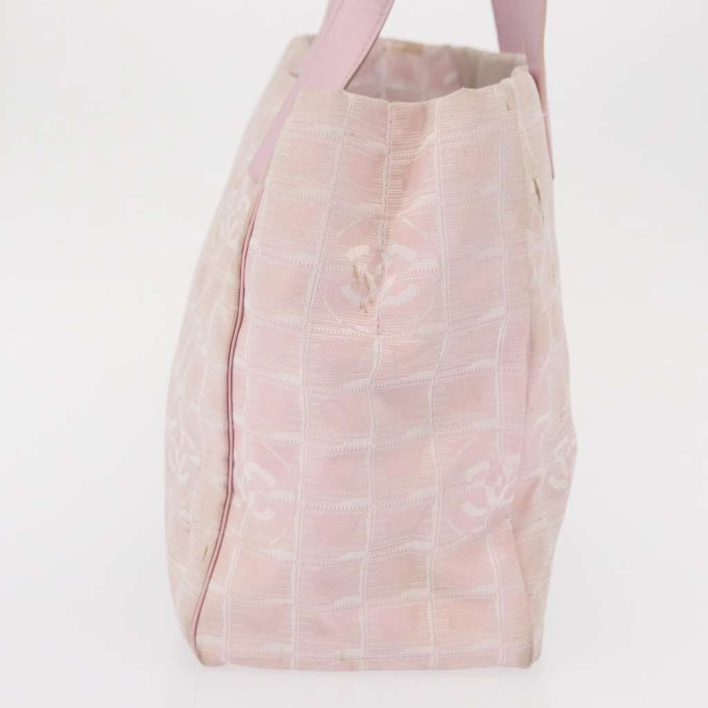 Chanel Travel Line Tote Pink Fair condition - Model View