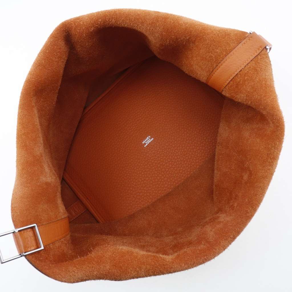 Hermès Picotin Lock Bag Orange Leather Good condition - Model View