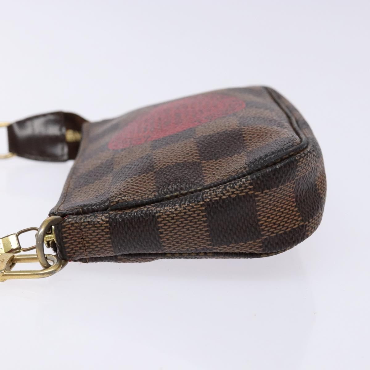 Louis Vuitton Pochette Accessoires Brown Canvas Good condition - Model View