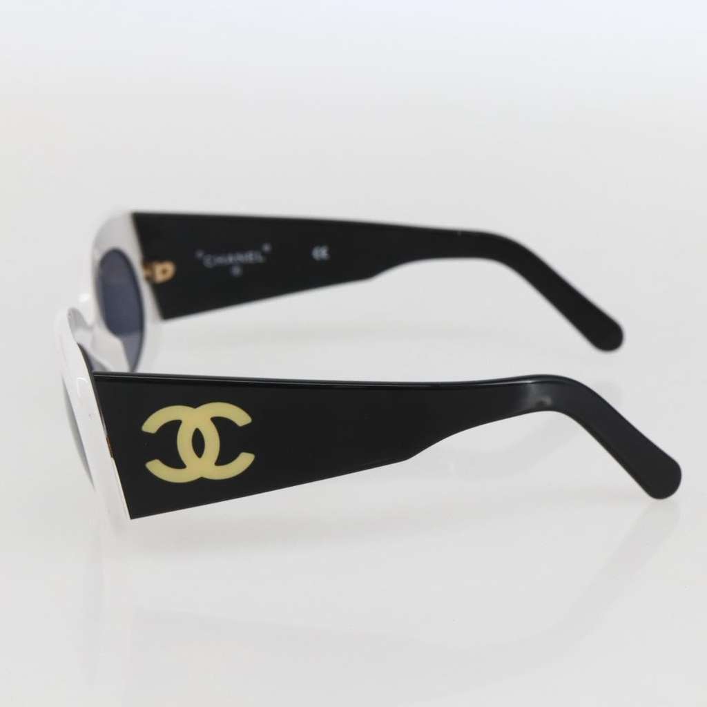 Chanel Logo CC Sunglasses White Plastic Good condition - Inside View