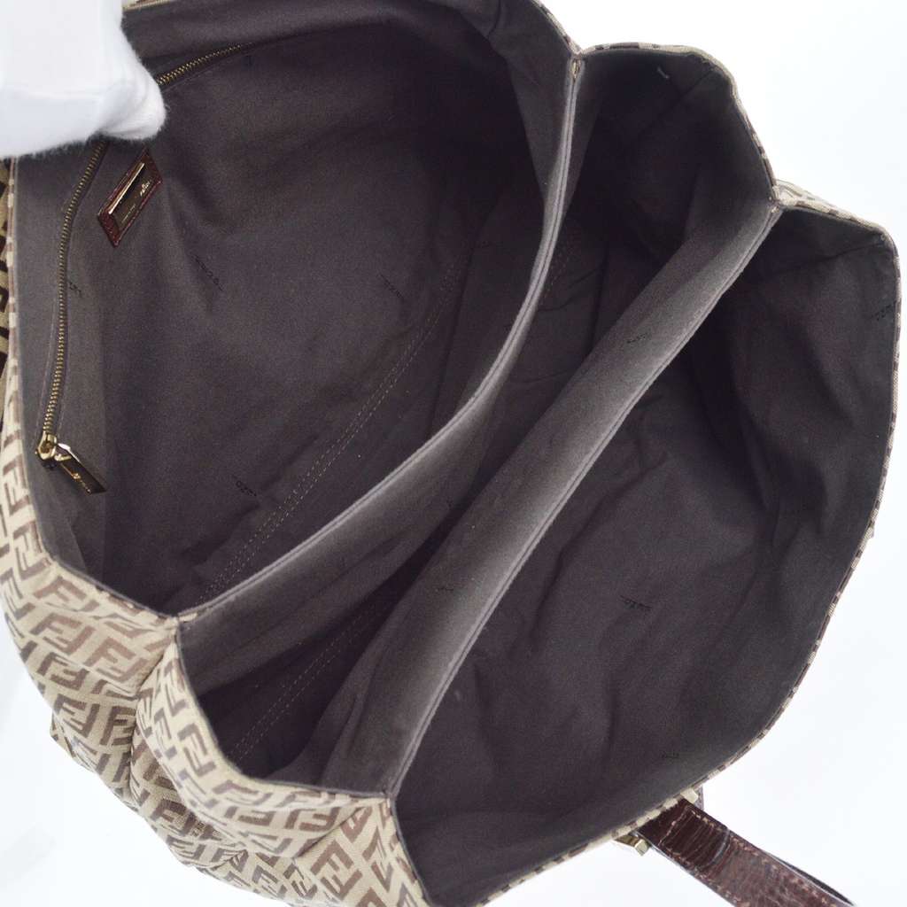 Fendi Vintage Flap Satchel Brown Canvas Good condition - Inside View