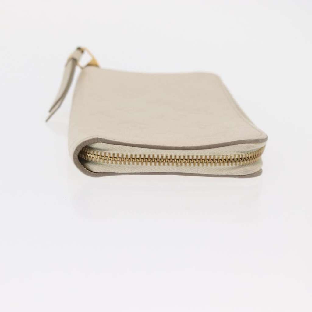 Louis Vuitton Zippy Wallet NM White Leather Good condition - Inside View