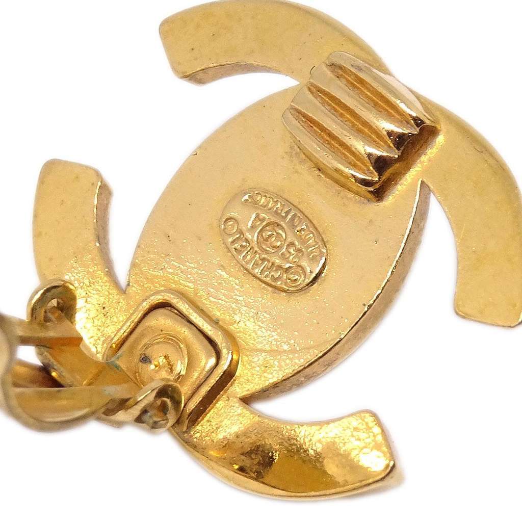 Chanel CC Turnlock Clip-On Earrings Gold Good condition - Inside View