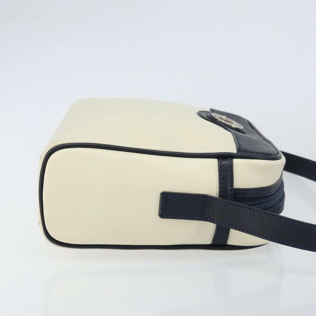 Burberry Vintage Shoulder Bag White Leather Good condition - Inside View