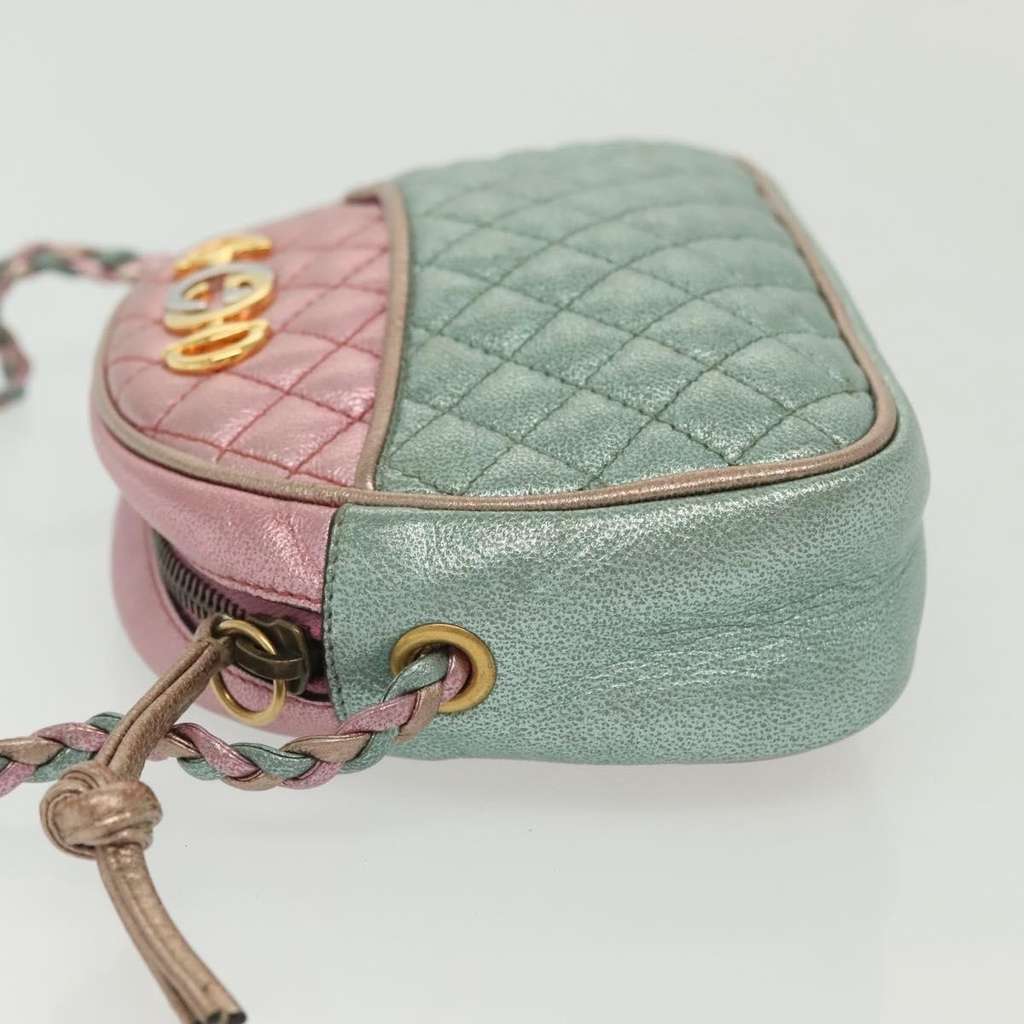 Gucci Trapuntata Camera Shoulder Bag Other Leather Good condition - Model View