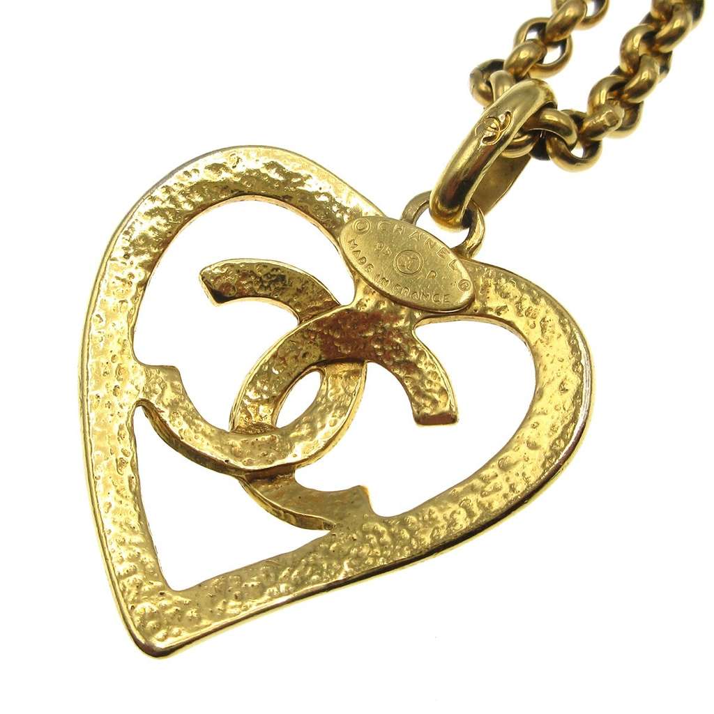Chanel CC Heart Pendant Necklace Gold Good condition - Inside View