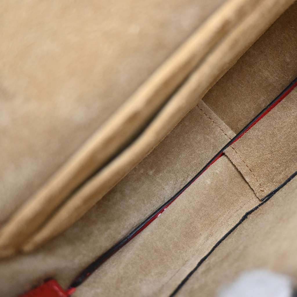 Loewe Gate Shoulder Bag Red Leather Good condition - Box View