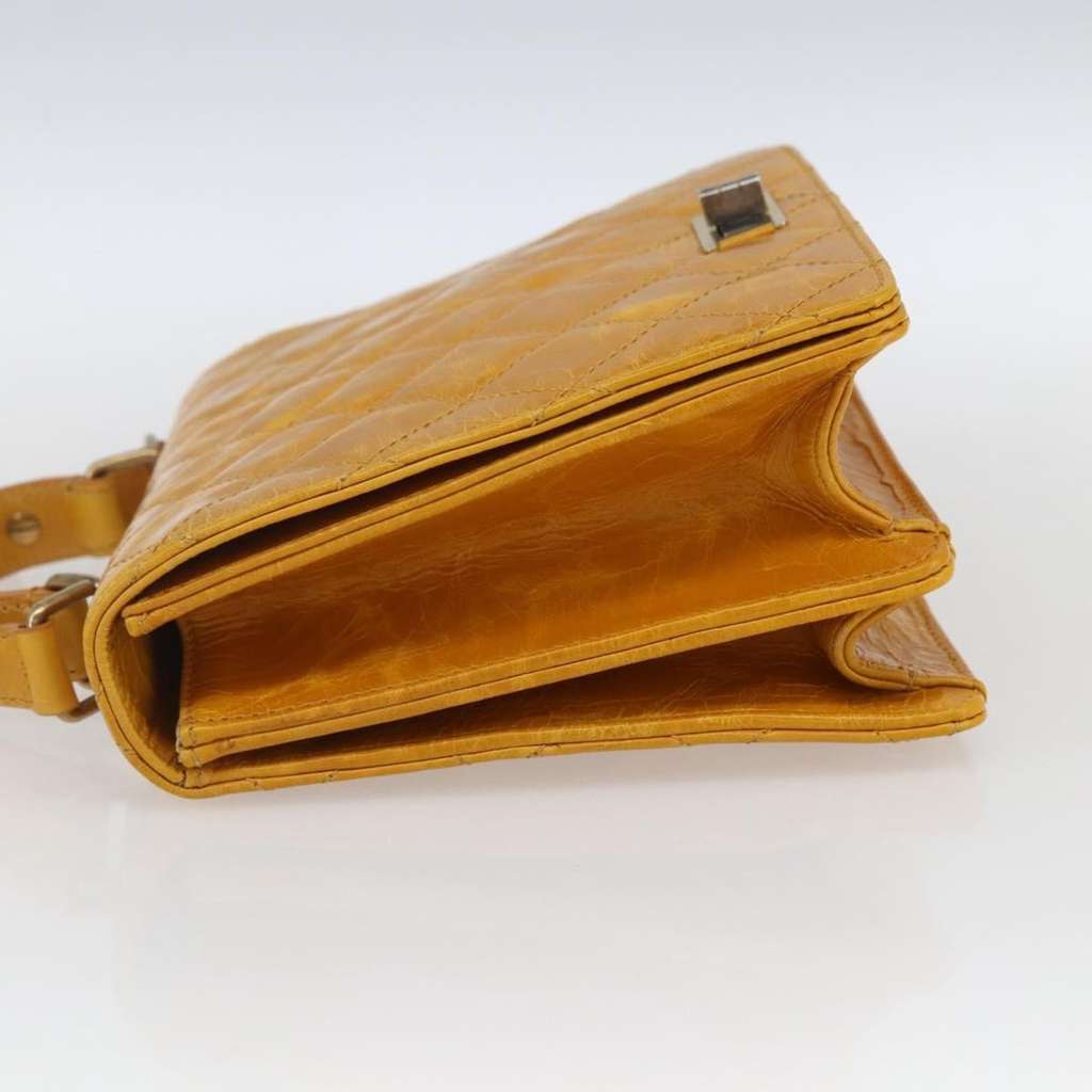 Chanel Rita Top Handle Flap Bag Yellow Leather Good condition - Inside View