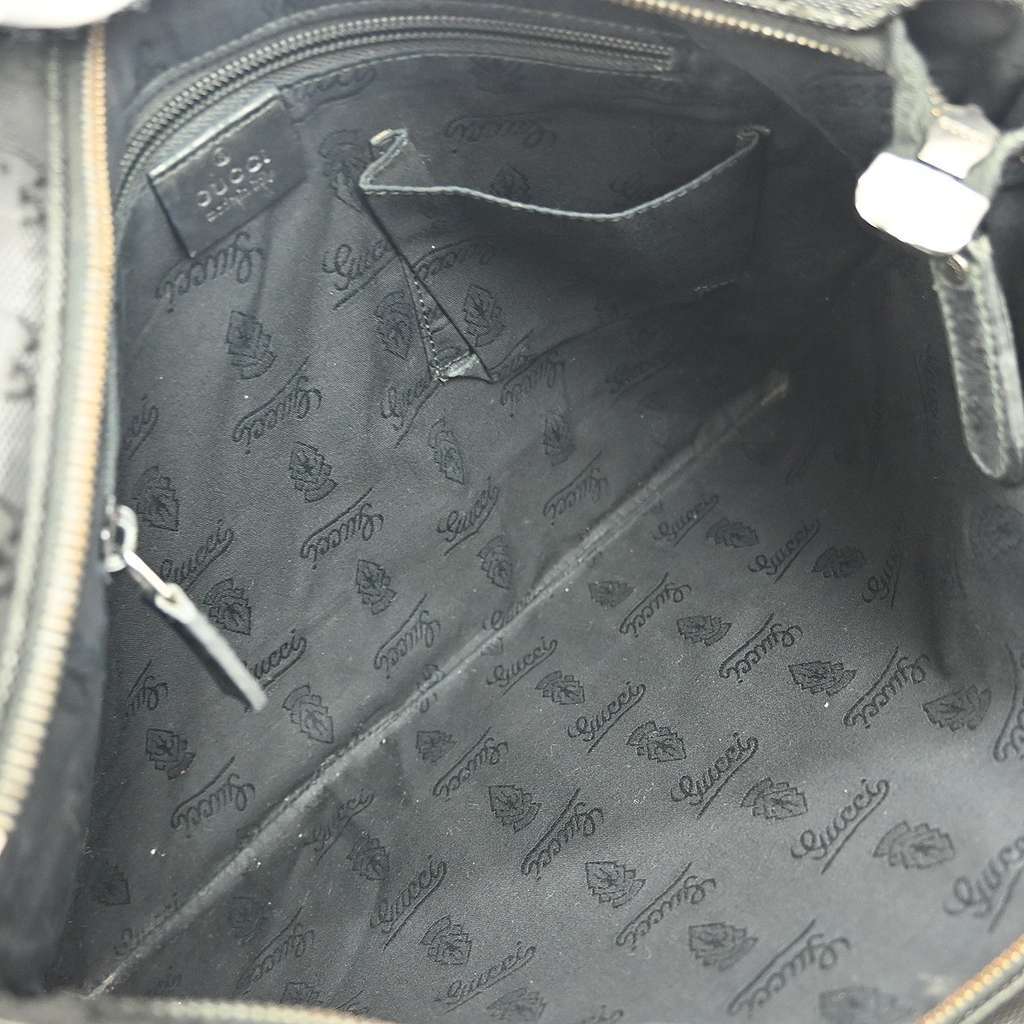 Gucci Zip Top Messenger Bag Black Leather Good condition - Inside View