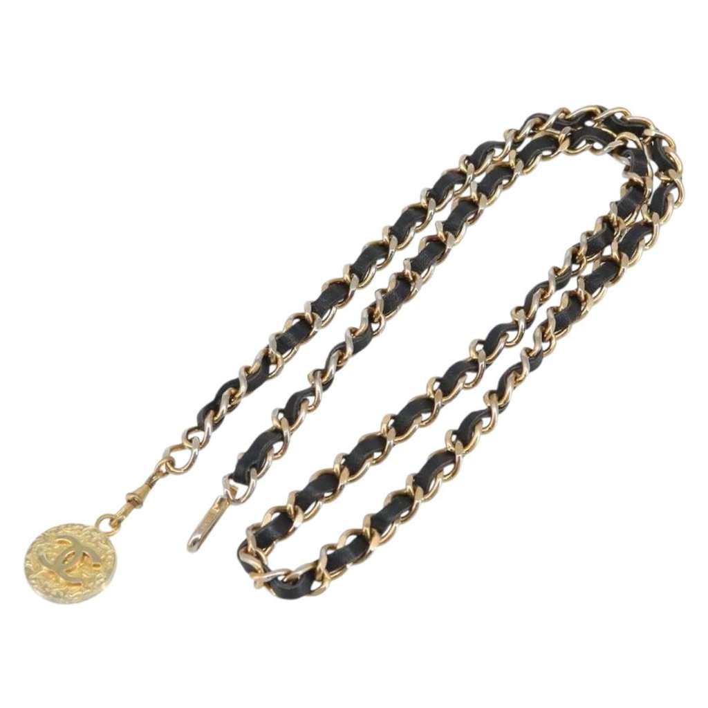 Chanel Vintage Logo Chain Belt Black Metal Fair condition - Model View