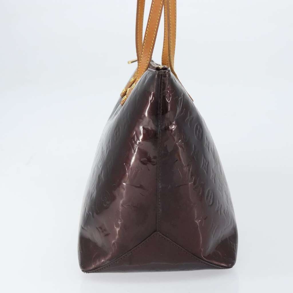 Louis Vuitton Bellevue Handbag Purple Fair condition - Model View