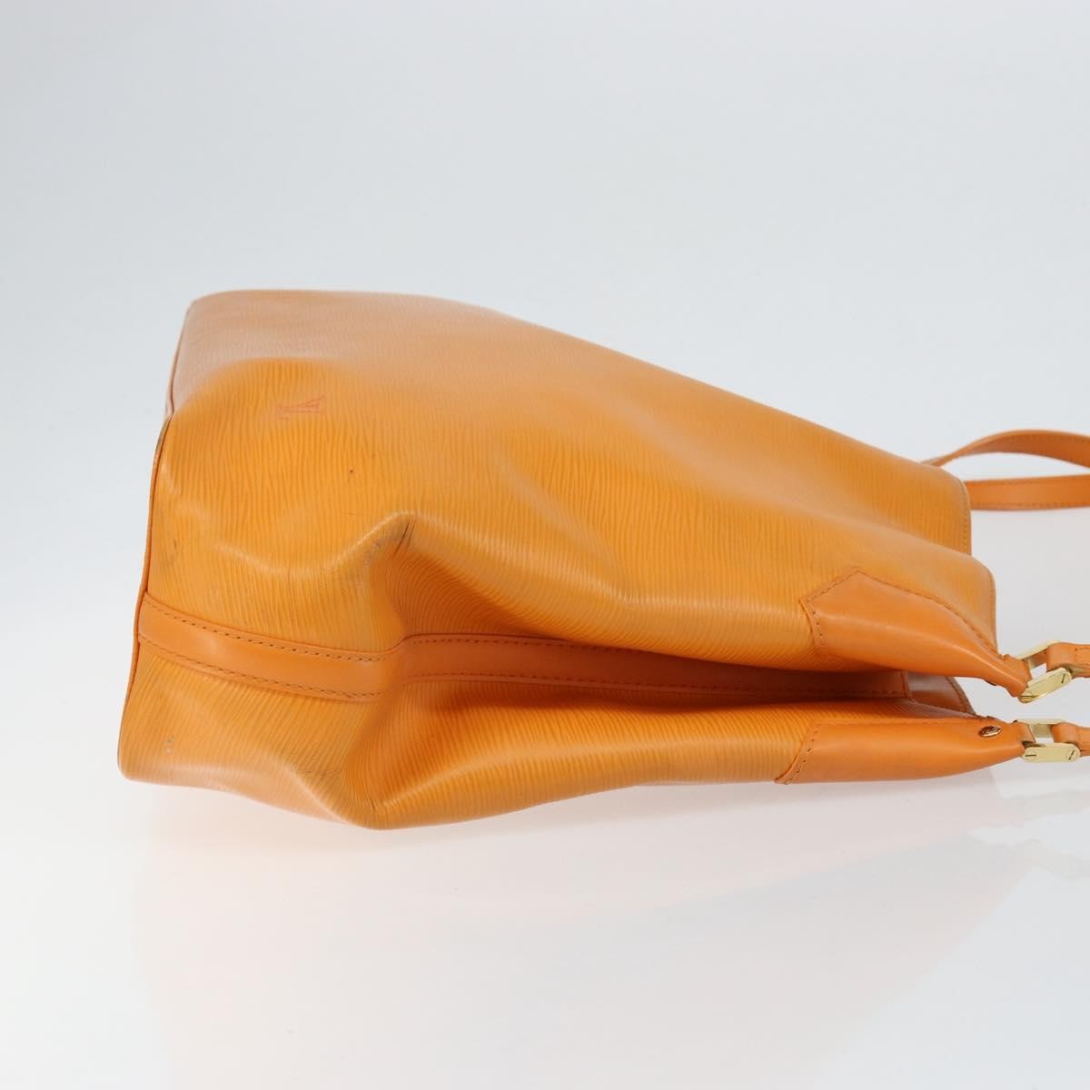 Louis Vuitton Mandara Handbag Orange Leather Good condition - Inside View