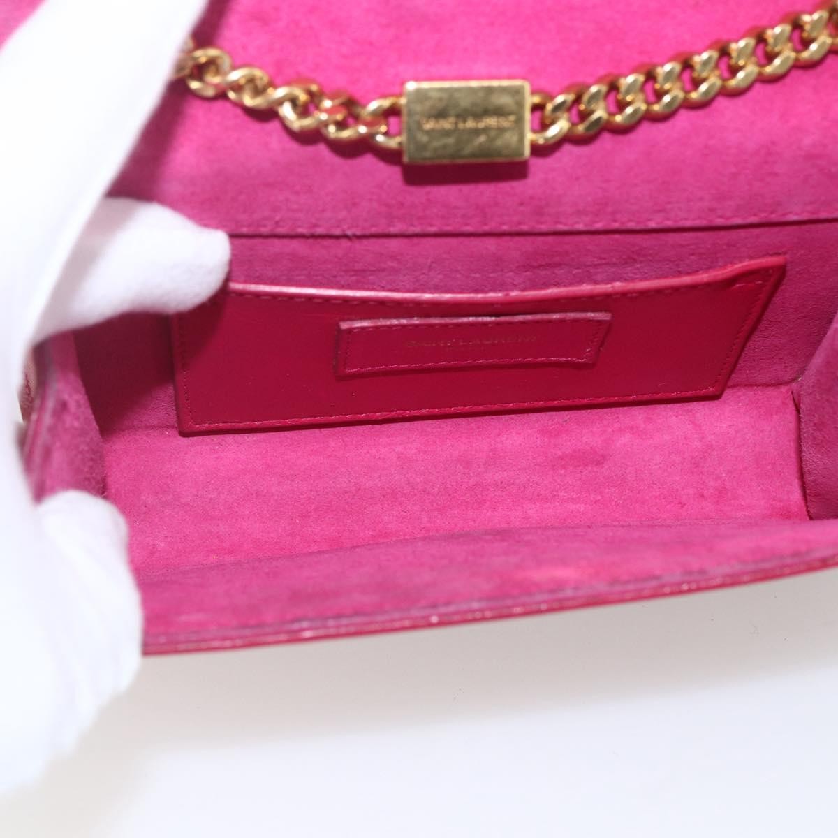 Saint Laurent Classic Monogram Crossbody Bag Red Leather Good condition - Box View