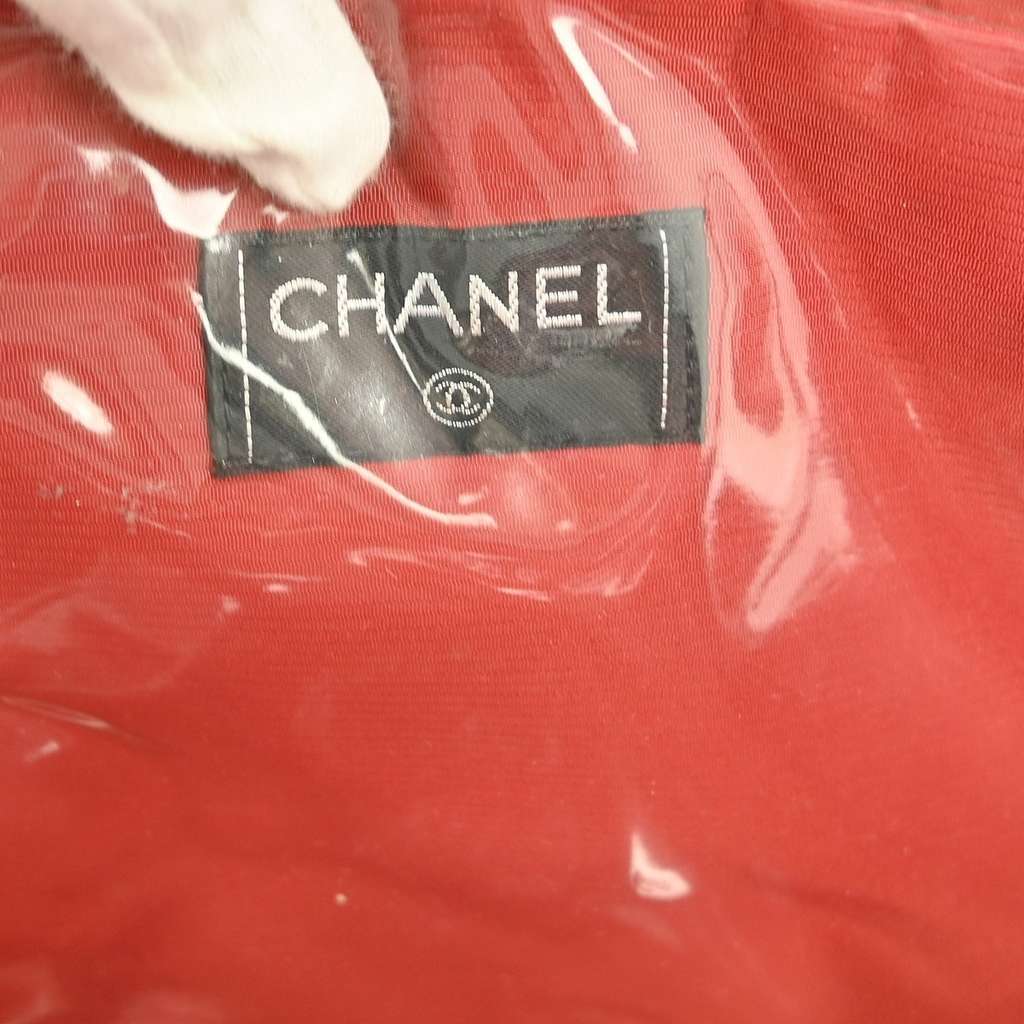 Chanel Travel Line Boston Bag Black Good condition - Model View