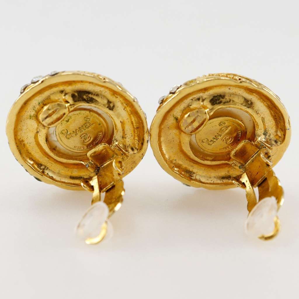 Chanel Vintage Round Clip-On Earrings Gold Good condition - Inside View