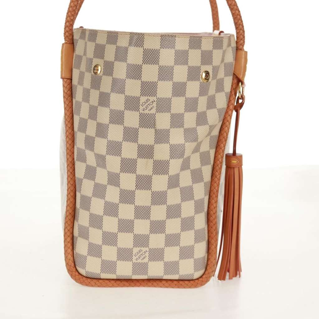 Louis Vuitton Propriano Handbag White Canvas Good condition - Model View