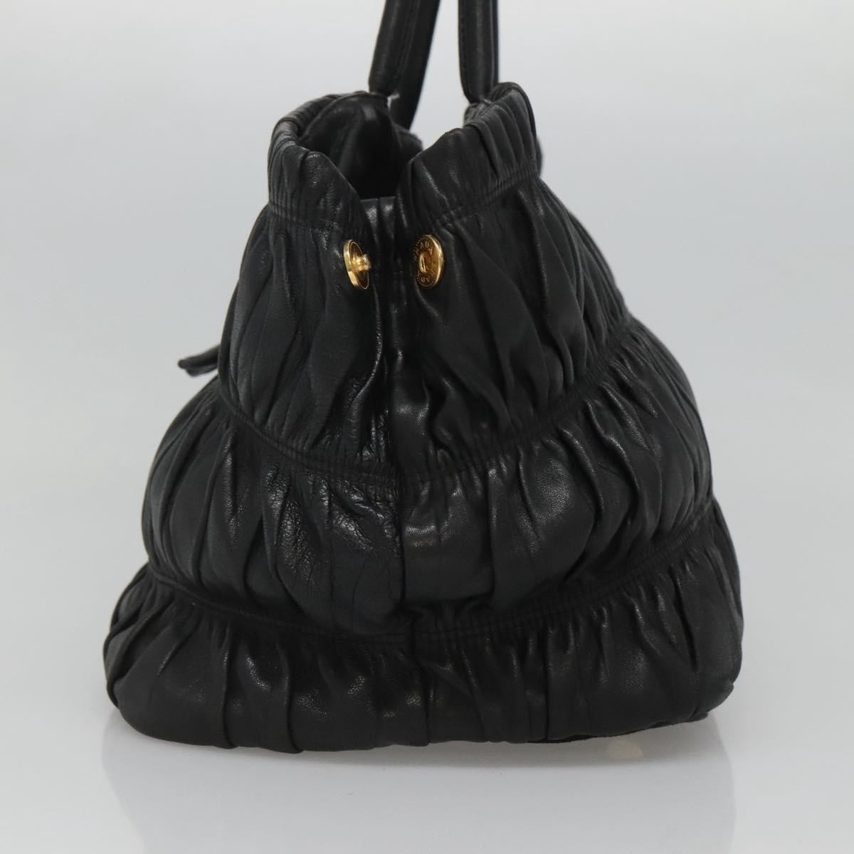 Prada Gaufre Ribbon handbag Black Leather Good condition - Model View